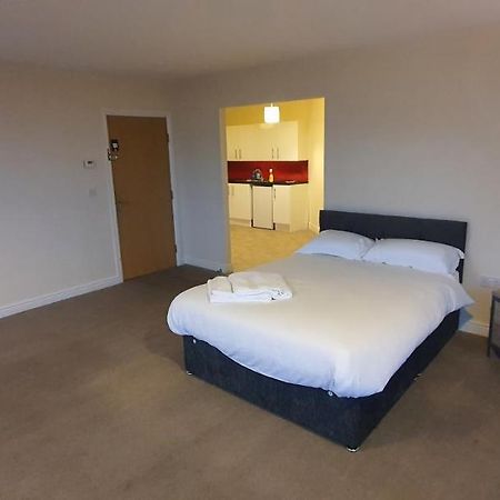 Apartment In Central Wakefield Extérieur photo
