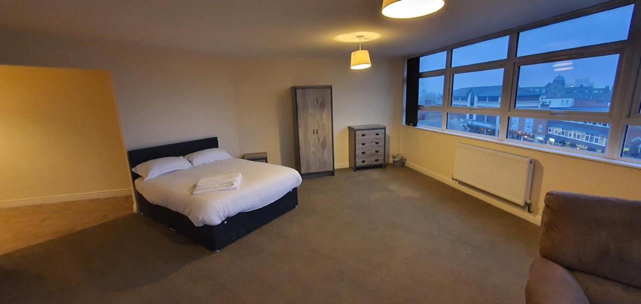 Apartment In Central Wakefield Extérieur photo