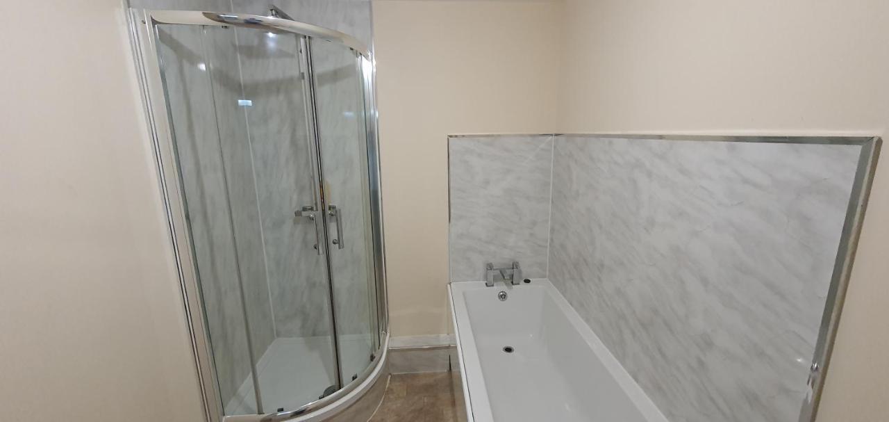 Apartment In Central Wakefield Extérieur photo